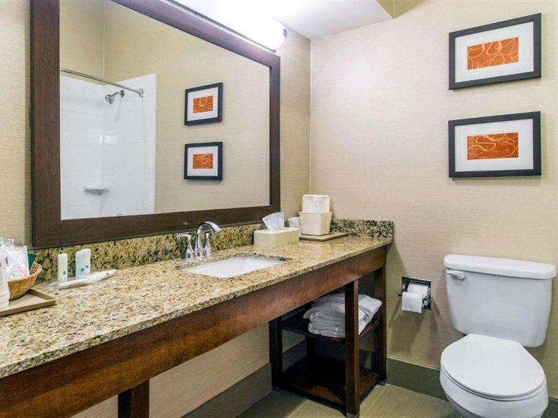 Quality Suites Corbin Esterno foto
